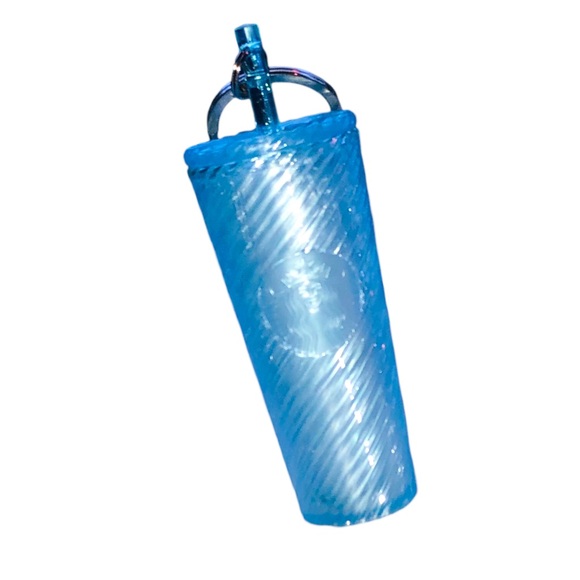 Starbucks ice blue cup keychain and it really opens❤️ NEW IN BOX - Picture 6 of 12